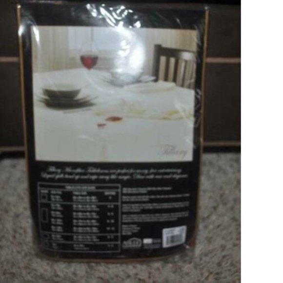 Thanksgiving Tablecloth Holiday Microfiber Oblong Orange Table Cloth  52x70" - Picture 3 of 3